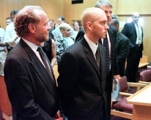 1251924263_eminem_lg